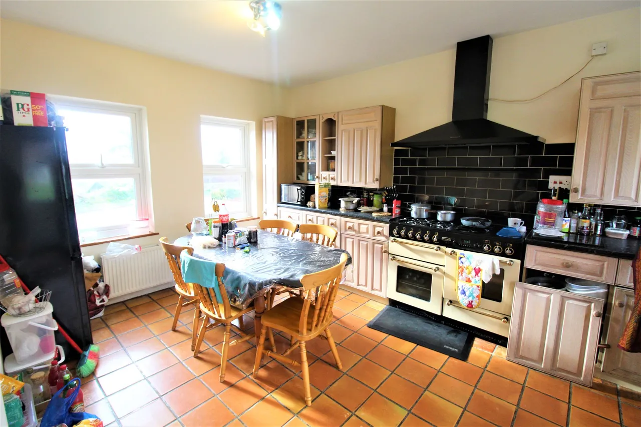 Allenby Crescent, Grays, Essex, RM17 6DH, photo 8