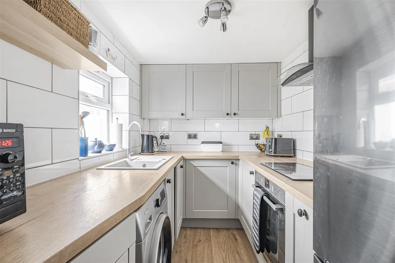 Blatchington Road, Seaford, photo 15