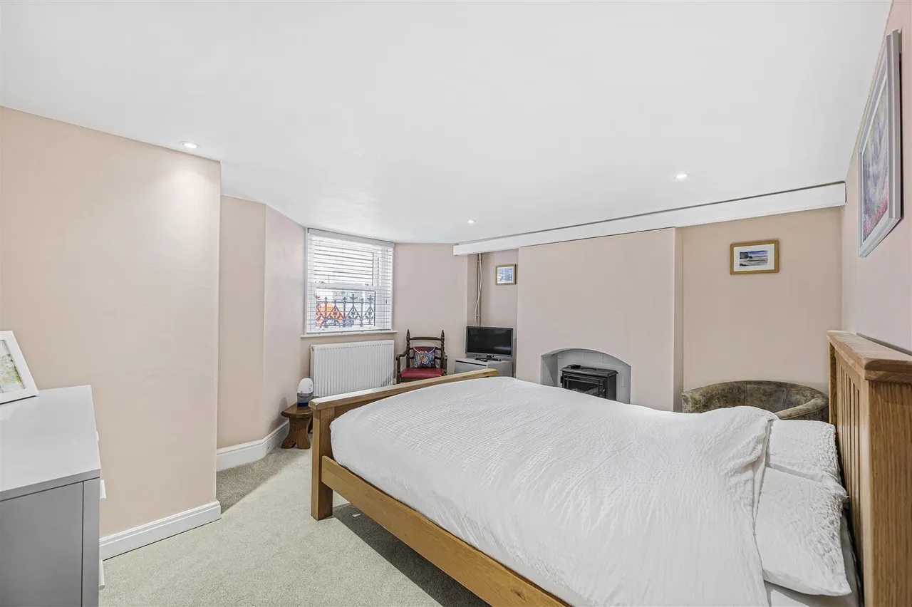 Blatchington Road, Seaford, photo 13