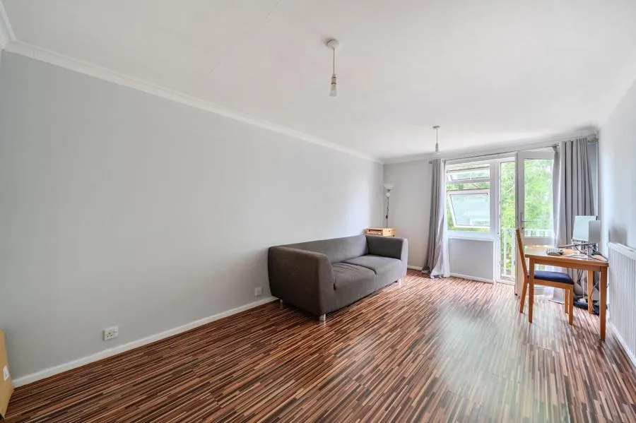 Fox Road, Slough, SL3, photo 5
