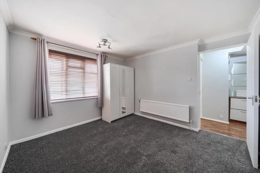 Fox Road, Slough, SL3, photo 7