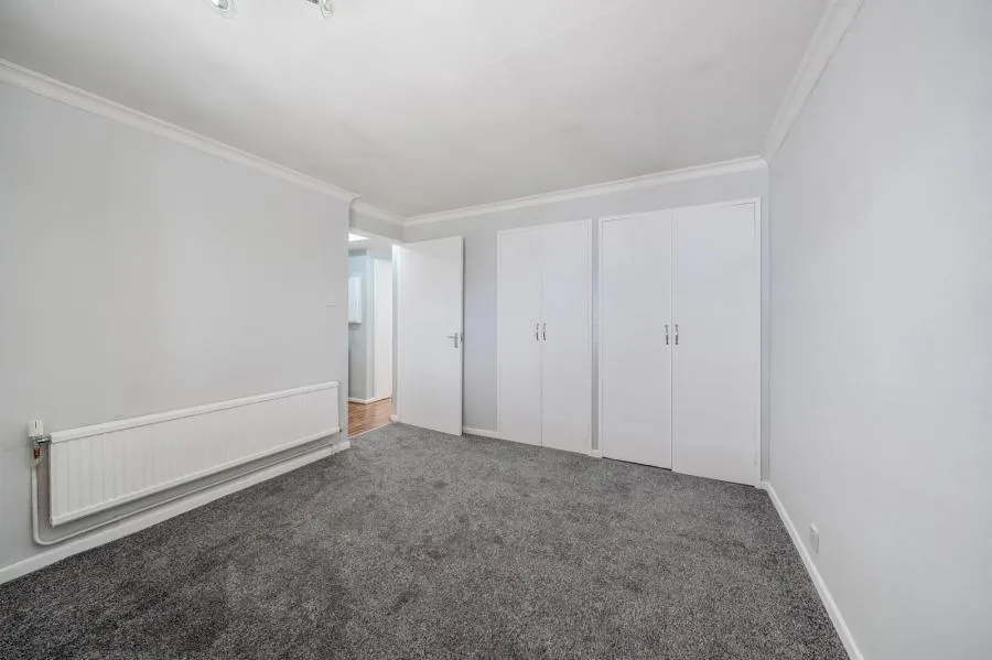 Fox Road, Slough, SL3, photo 9