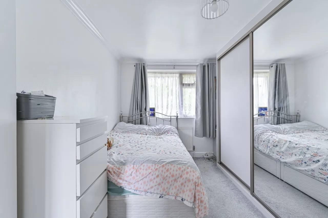 13 Stane Way, London, photo 11