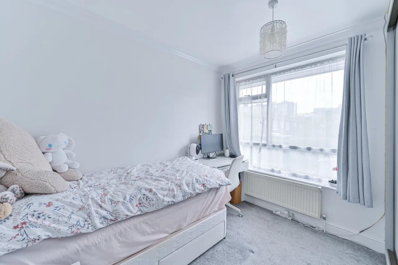 13 Stane Way, London, photo 12