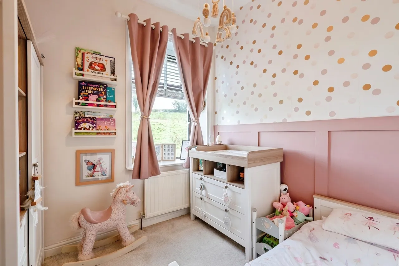 Burnley Road, Cliviger, BB10, photo 17