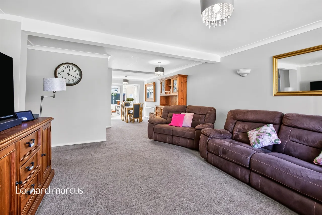 Lavender Close, Redhill, RH1, photo 10
