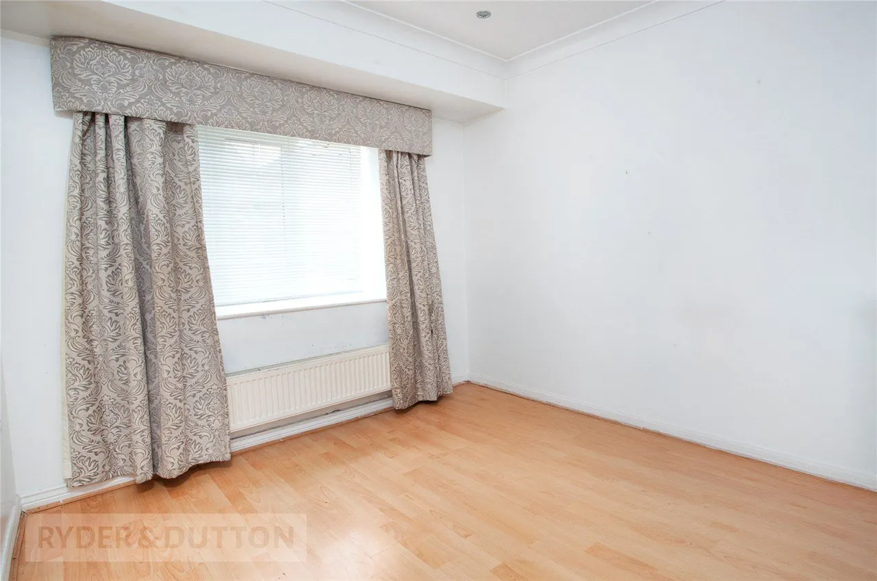 Elmstone Drive, Royton, OL2, photo 15
