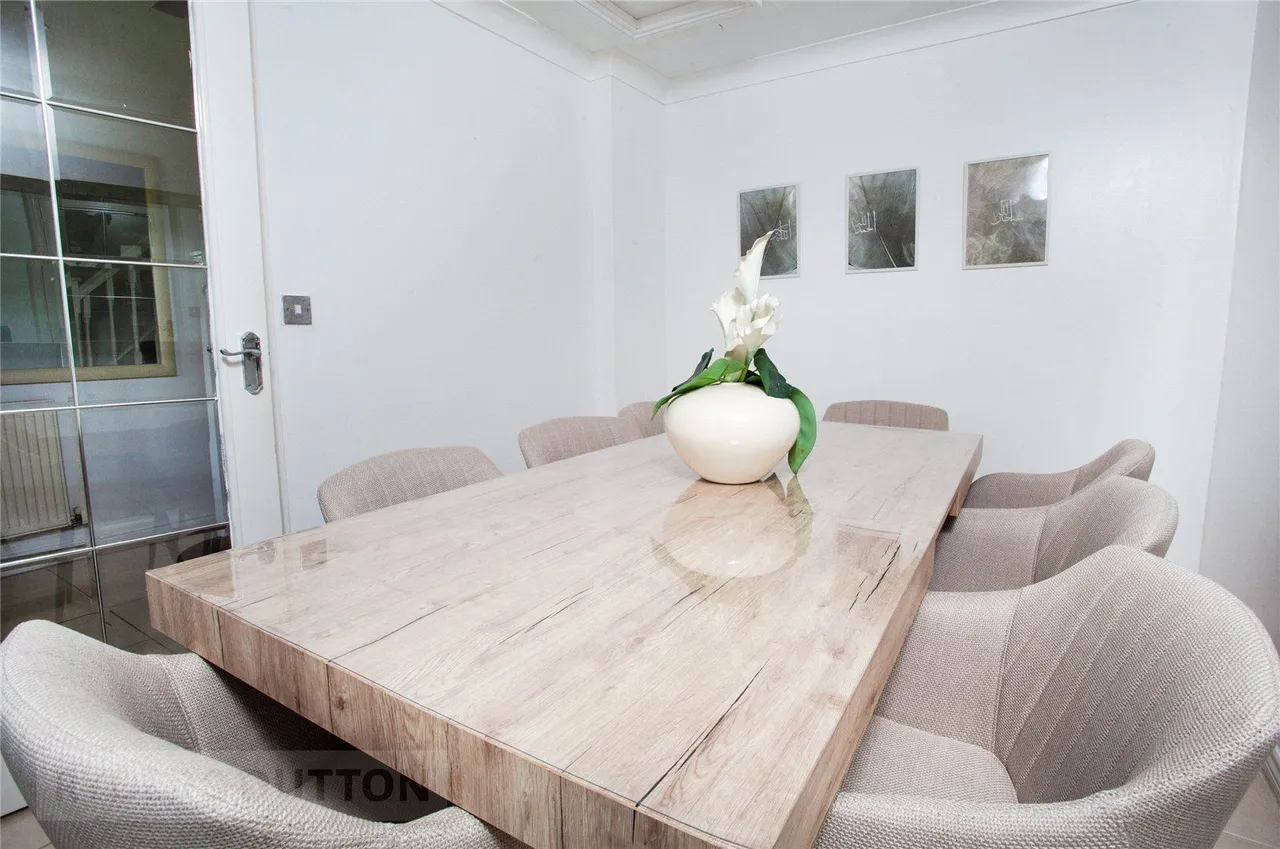 Elmstone Drive, Royton, OL2, photo 8