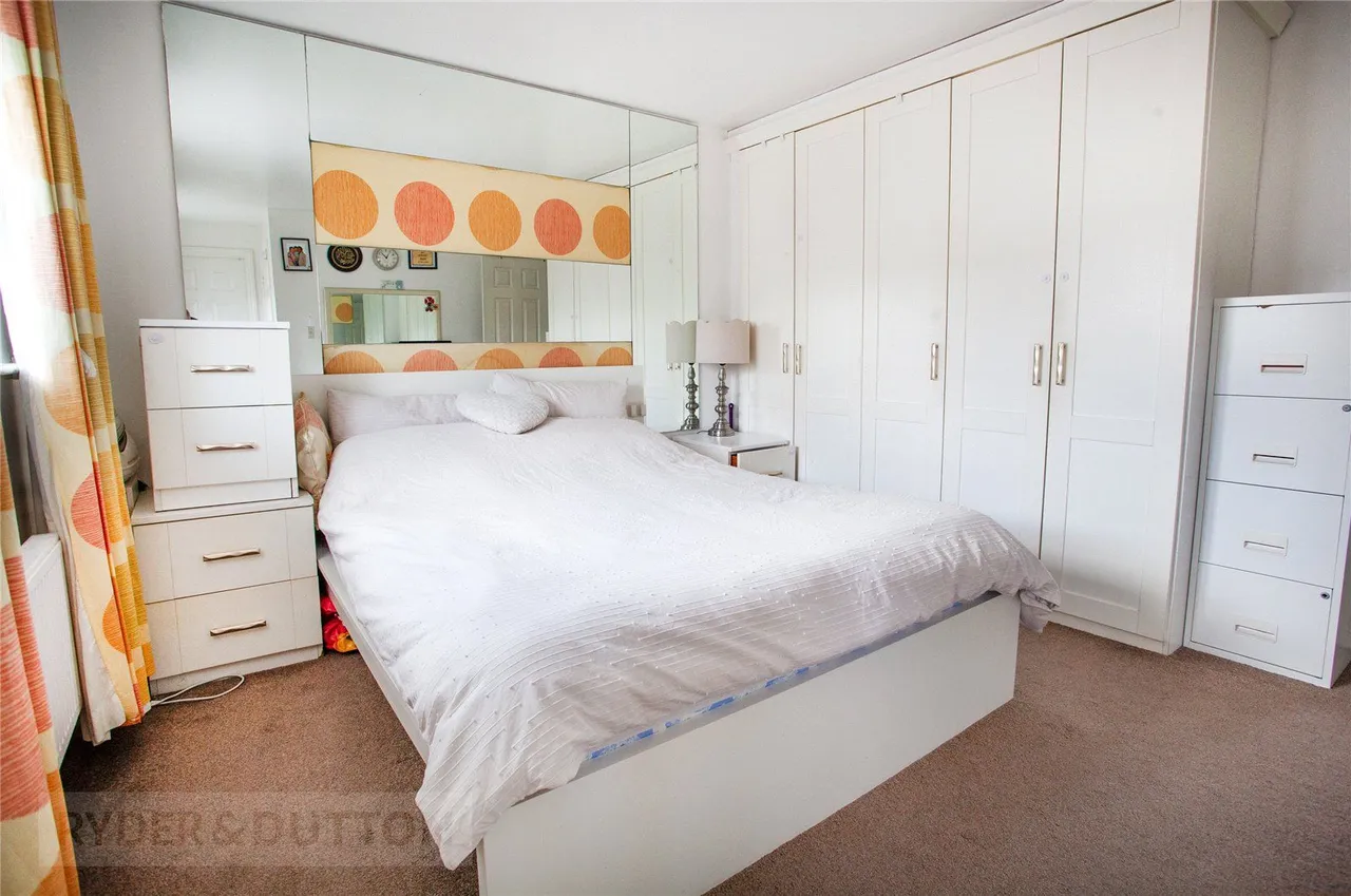 Elmstone Drive, Royton, OL2, photo 18