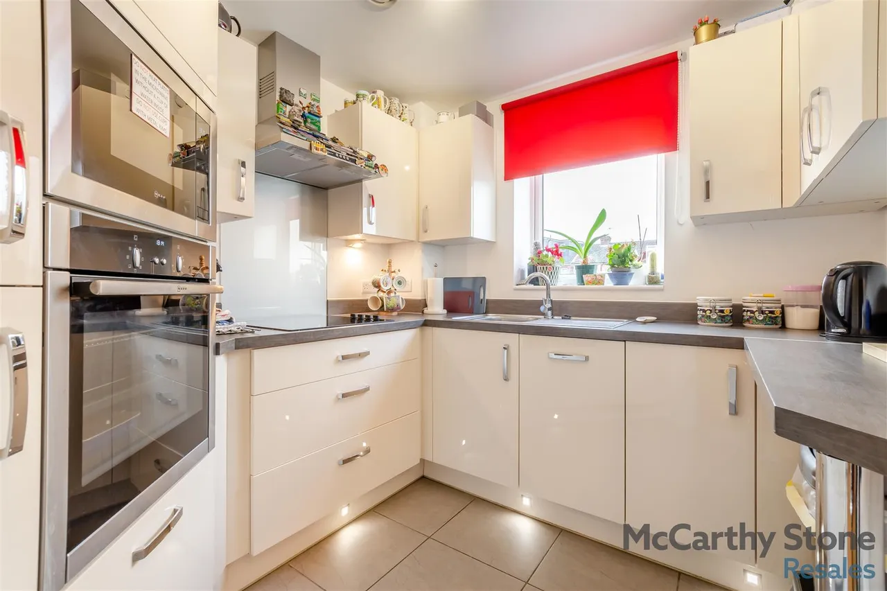 St. Johns Road, Tunbridge Wells, TN4, photo 5