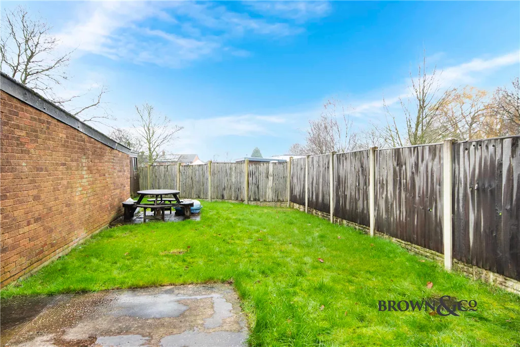 Lawnwood Avenue, Elkesley, photo 12