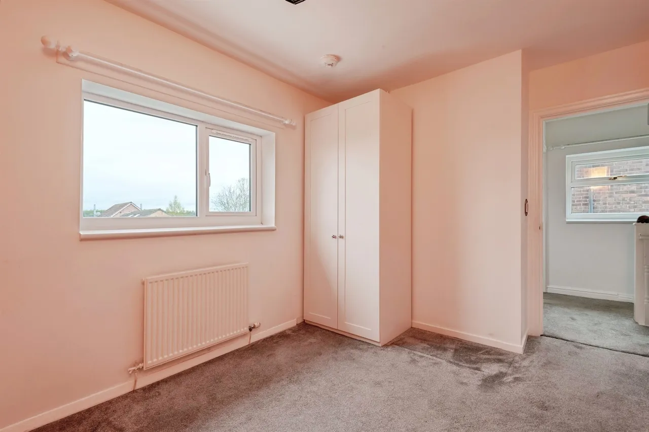 Weaver Crescent, Frodsham, WA6, photo 15
