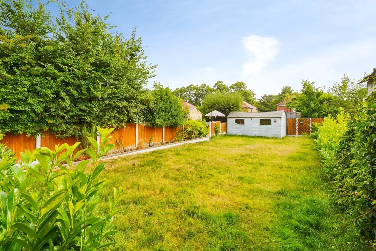 Crosthwaite Avenue, Eastham, CH62, photo 2