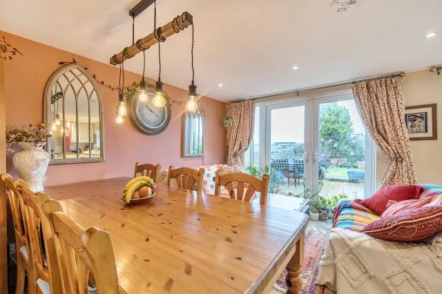 Broughton Crossing, Broughton, HP22, photo 9