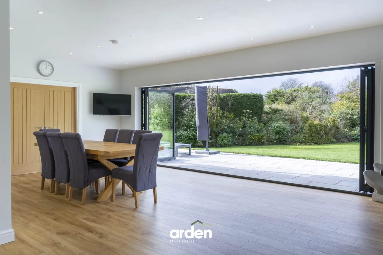 Hollyfield Drive, Barnt Green, B45, photo 7