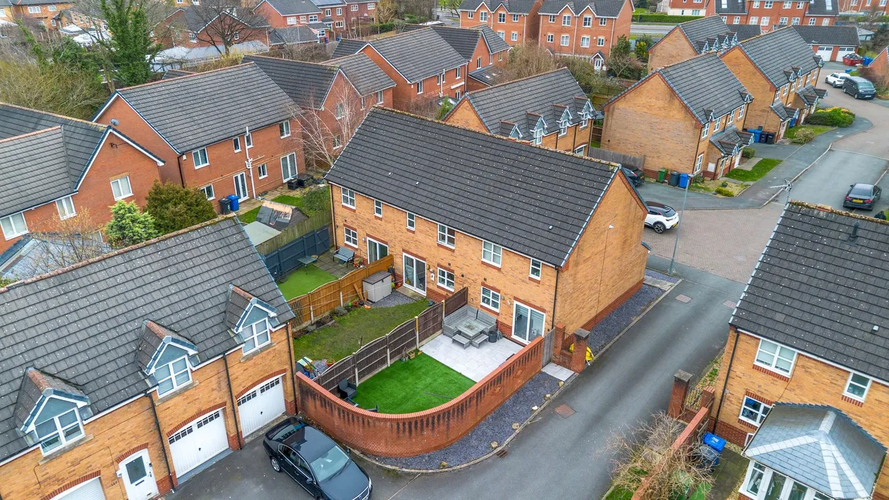 Houston Gardens, Great Sankey, Warrington, Warrington, WA5 8DN, photo 16