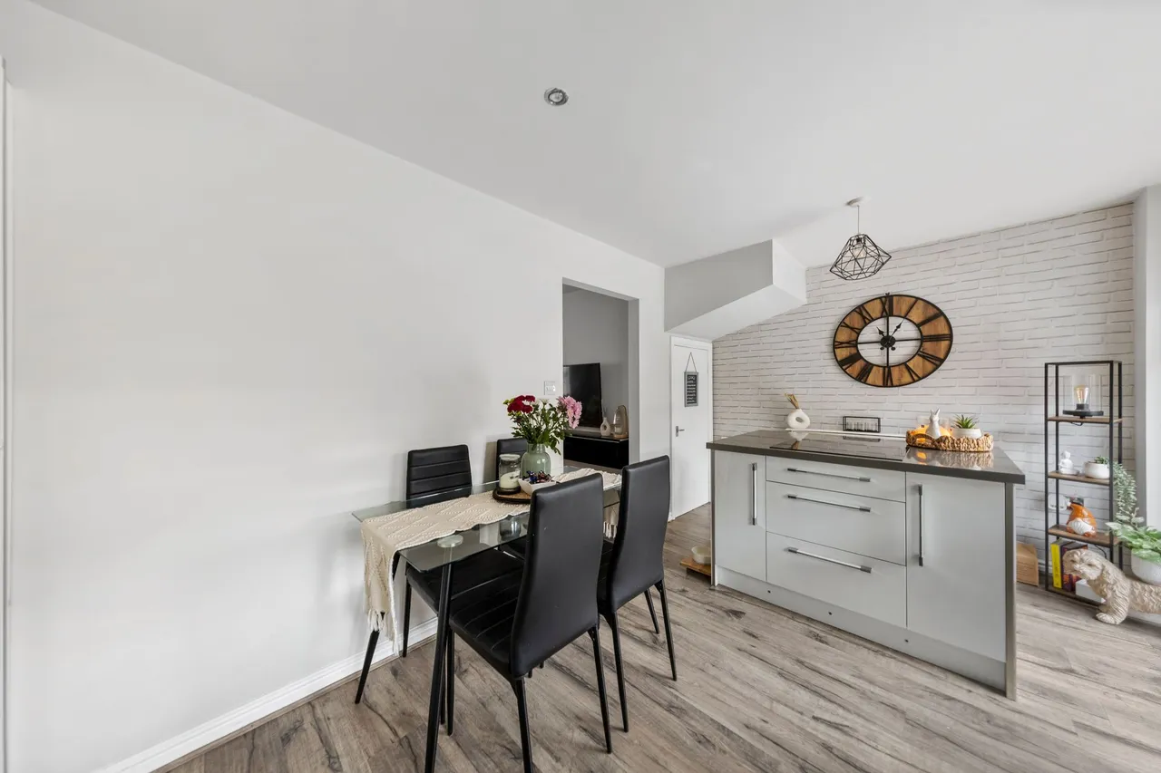 Houston Gardens, Great Sankey, Warrington, Warrington, WA5 8DN, photo 9