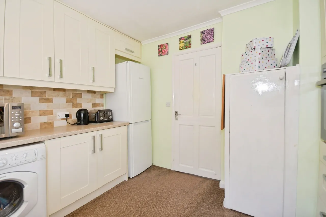 Milldale Avenue, Buxton, Derbyshire, SK17, photo 5