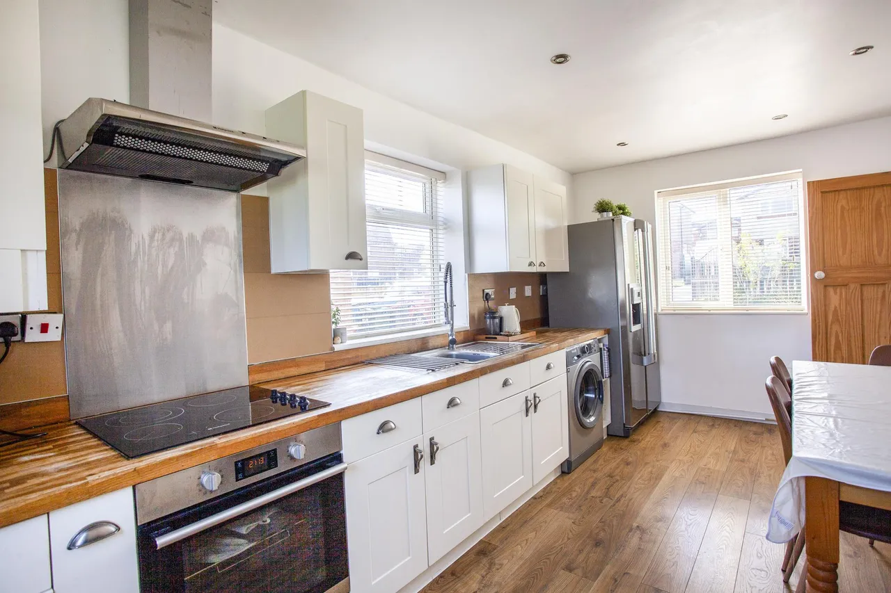 Cross Street, Thurcroft, S66, photo 3