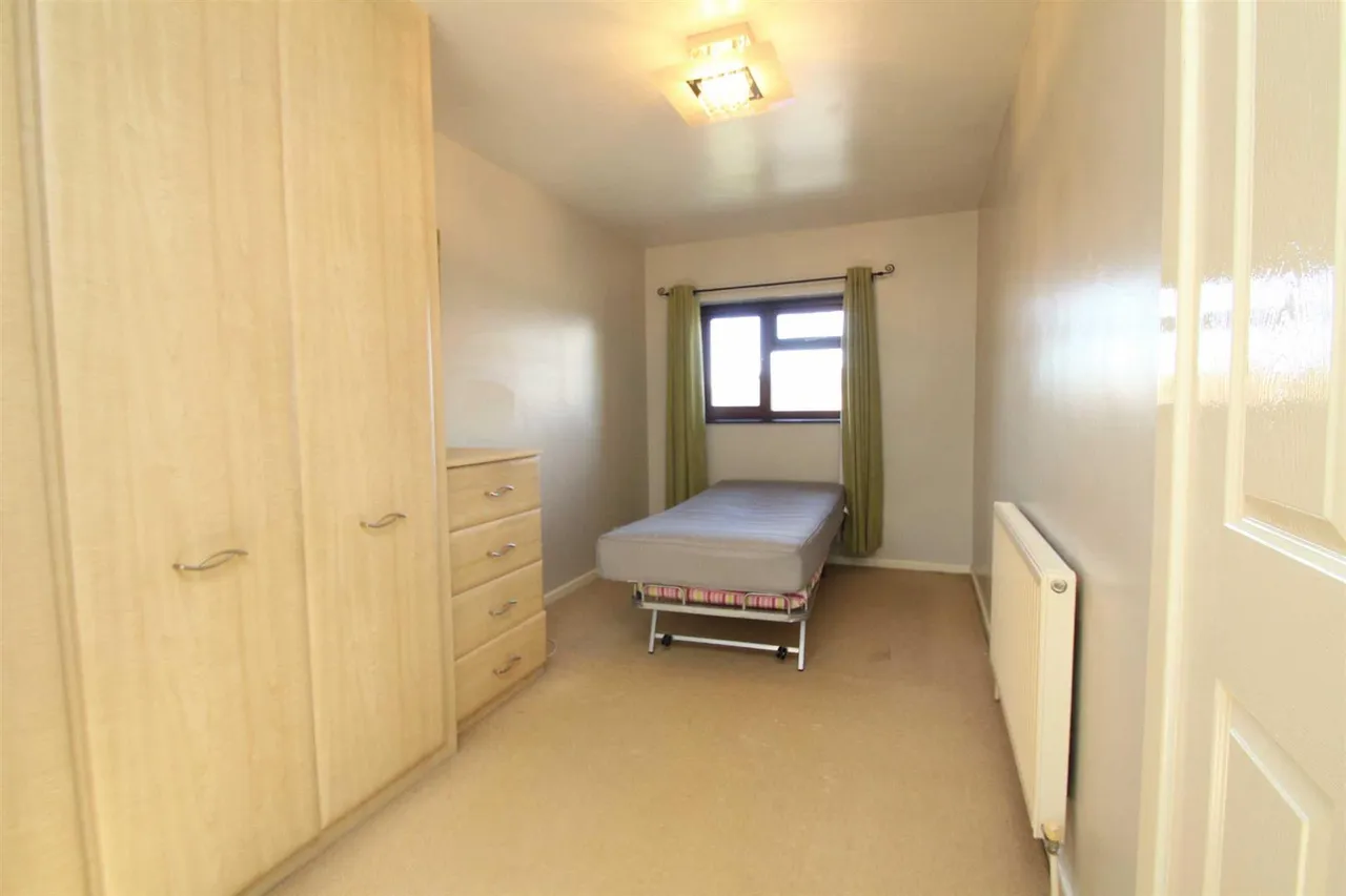 Pochard Drive, Broadheath, WA14, photo 8