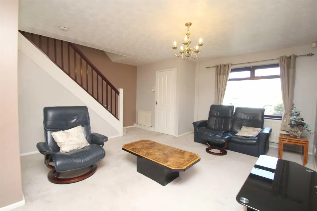 Pochard Drive, Broadheath, WA14, photo 4