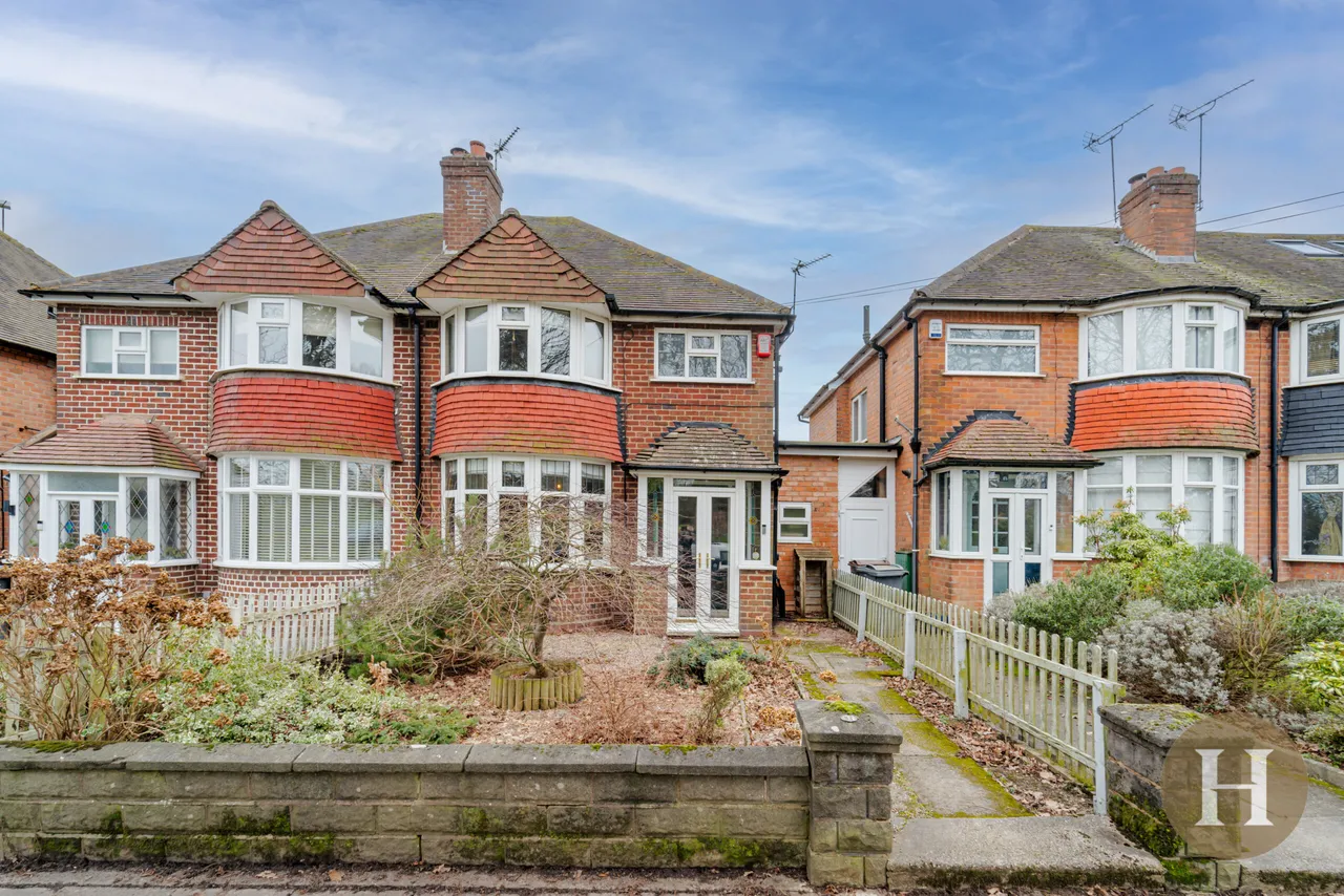 3 bed house for sale, Queens Park Road, Birmingham, B32