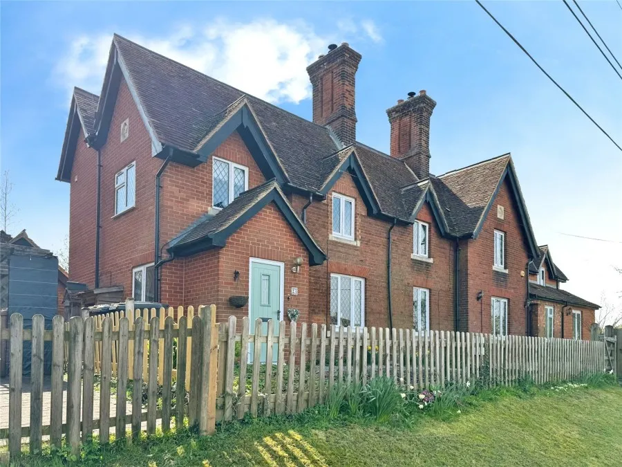 with 4 bedrooms in Gilston, Harlow, CM20, photo 26