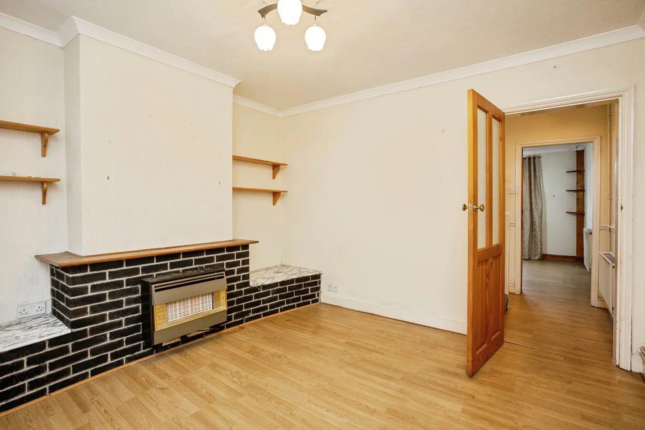 Tyndal Road, Grantham, photo 3