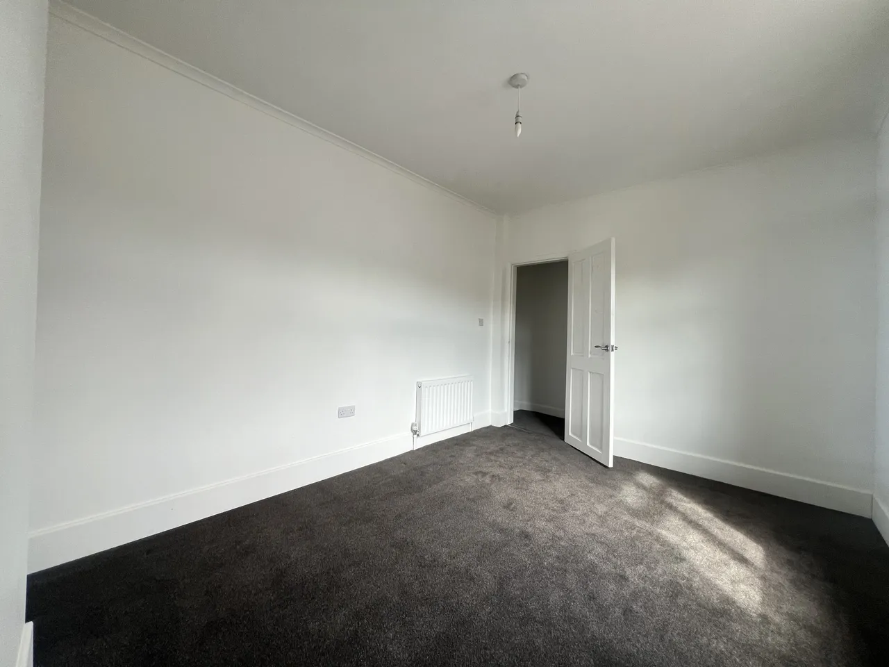 Sedgley Road, Woodsetton, DY1, photo 10