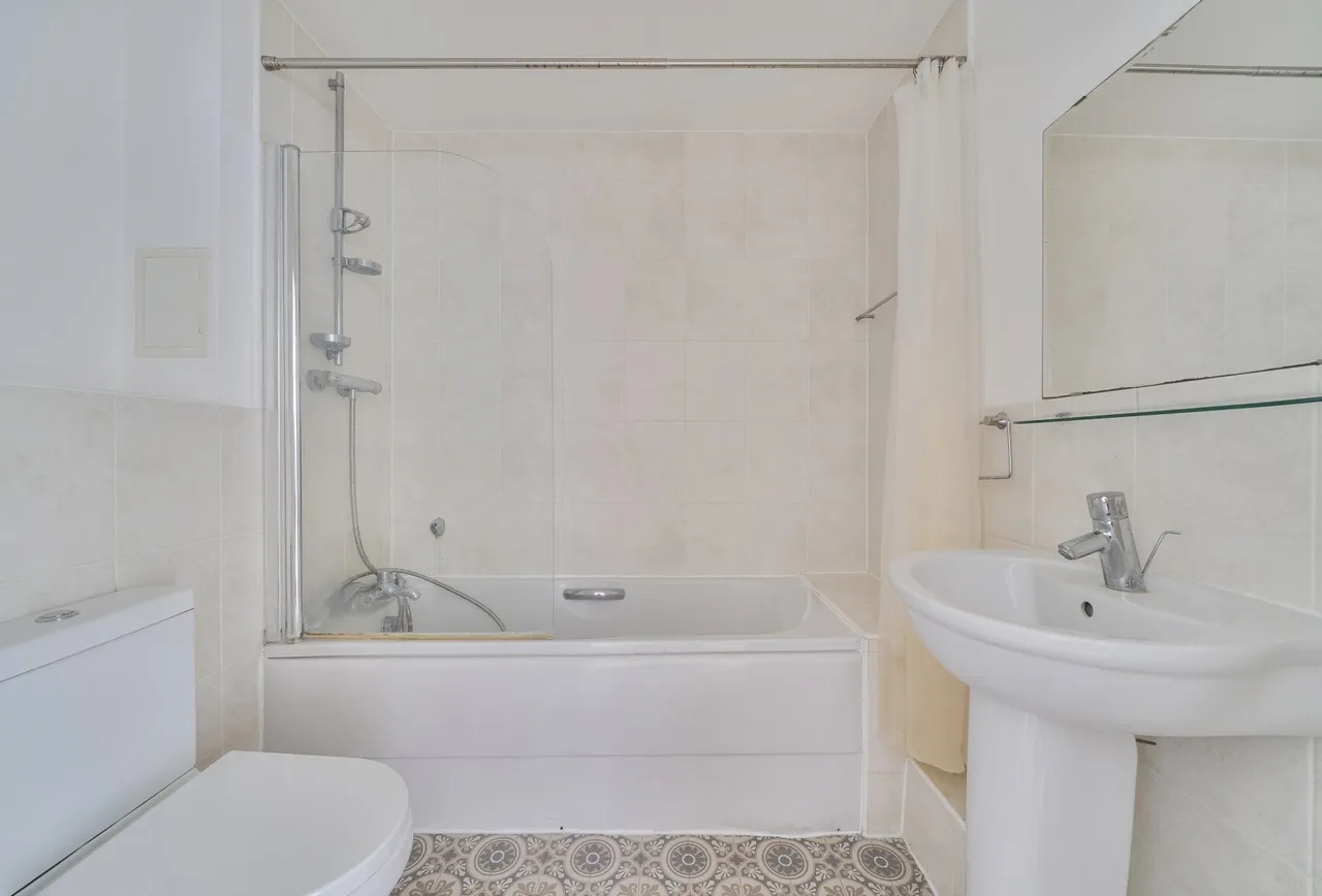Kingsbury Road, London, NW9 9AW, photo 8