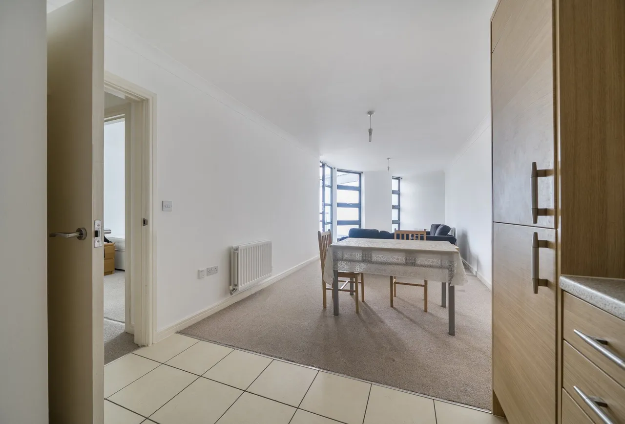 Kingsbury Road, London, NW9 9AW, photo 6