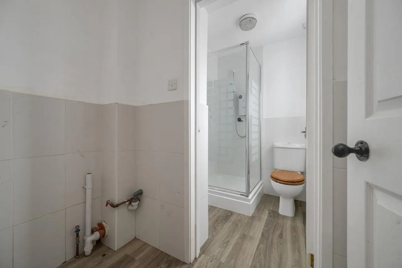 Daniel Court, Stamford, PE9, photo 12