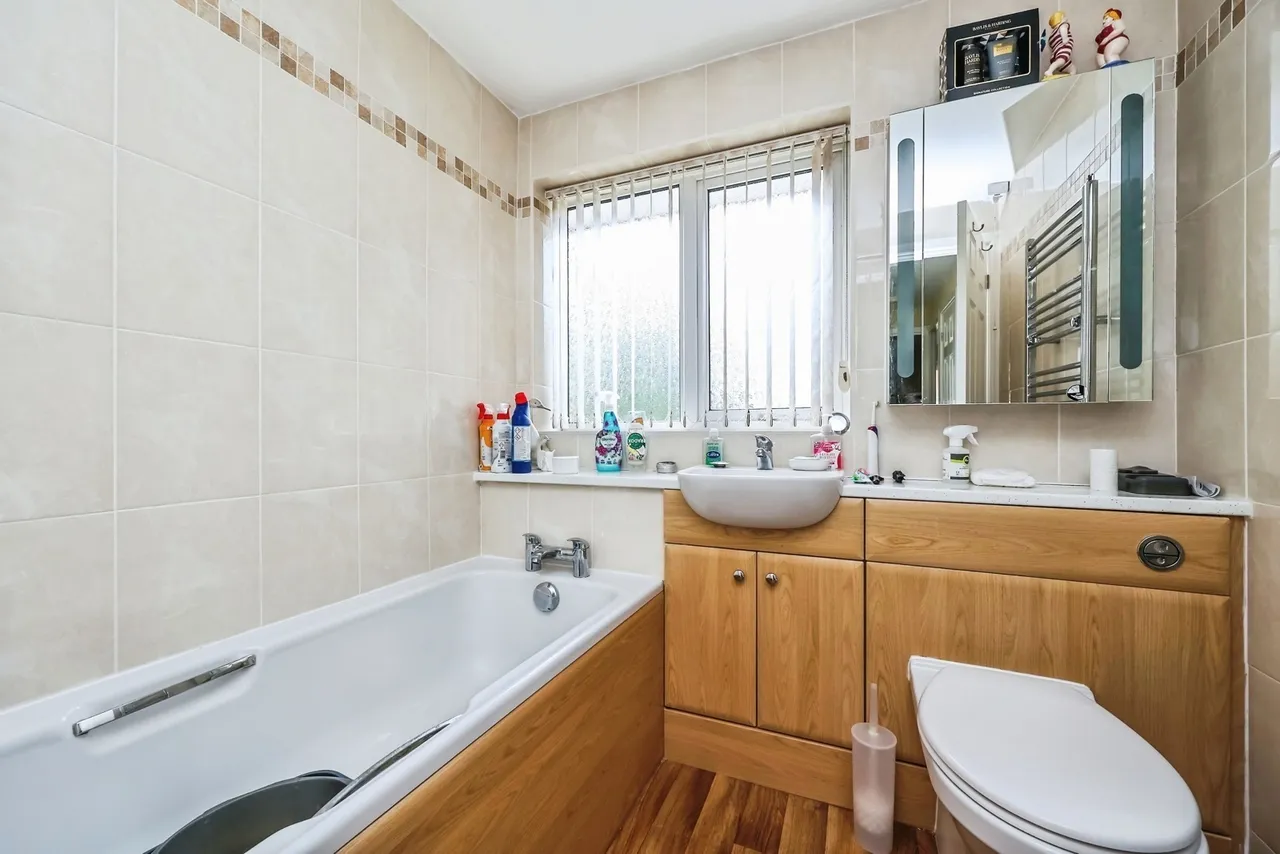 Torkard Drive, Nottingham, Nottinghamshire, NG5, photo 16