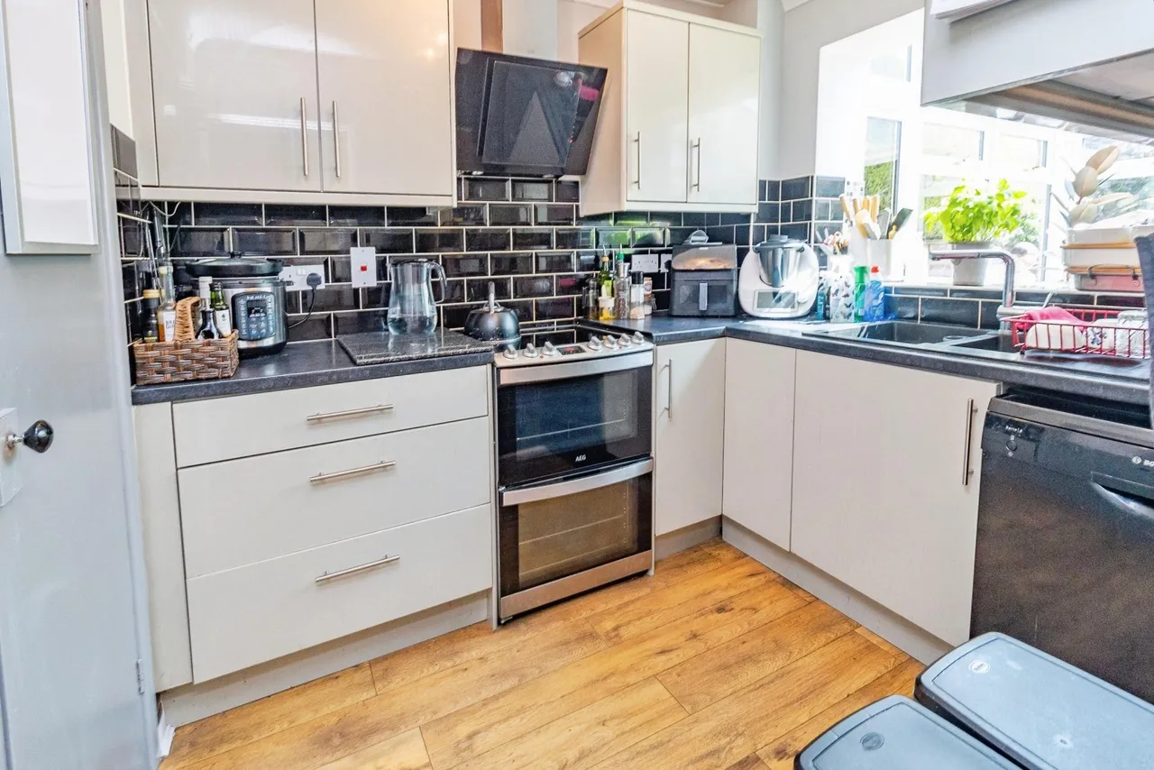 North Close, Milton Keynes, MK17, photo 11