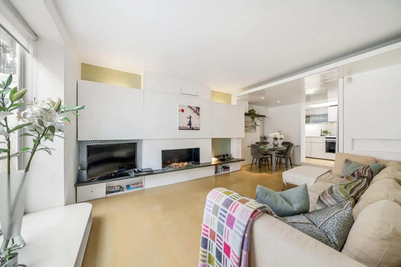 2 bed flat for sale — Ifield Road, Chelsea
