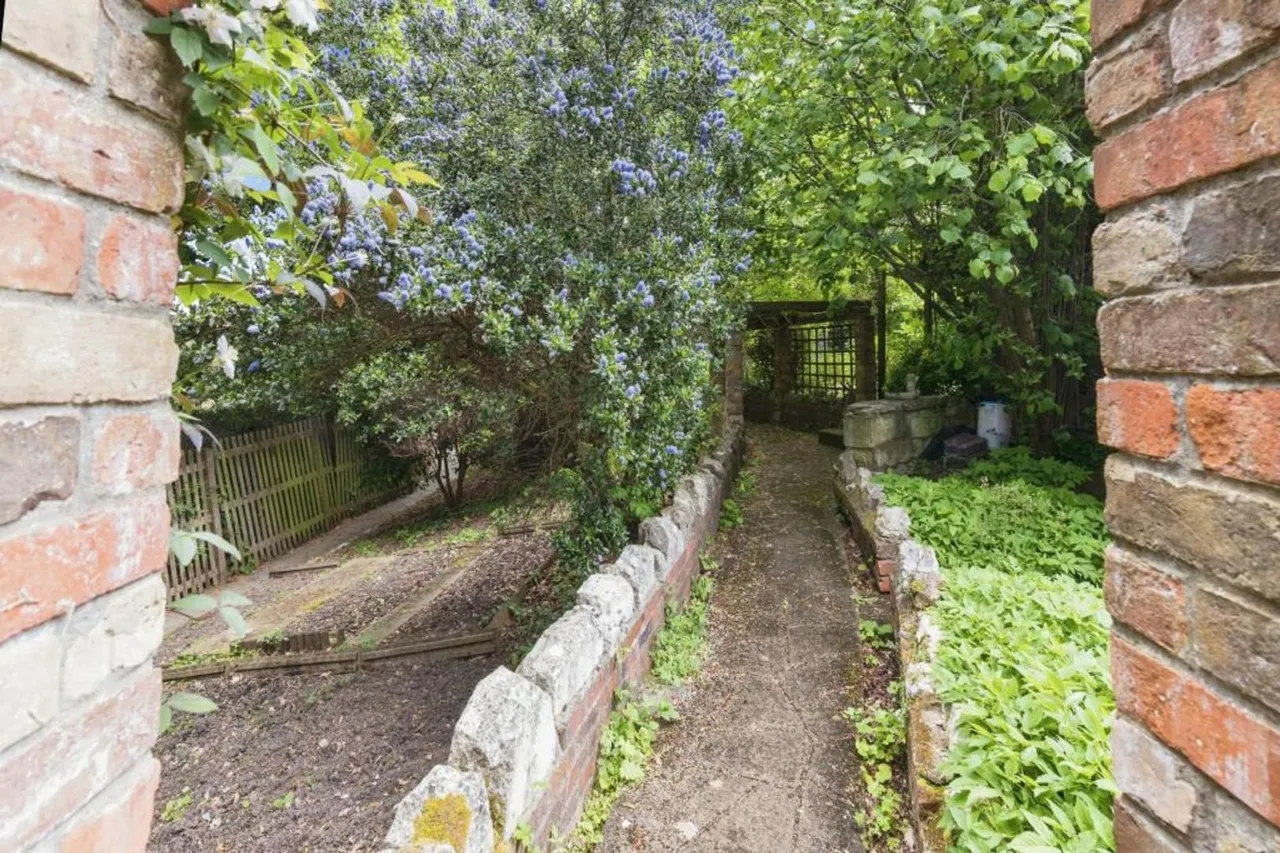 Reservoir Road, Gloucester, photo 8
