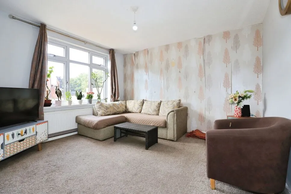 Fountain Lane, Bilston, West Midlands, WV14, photo 5