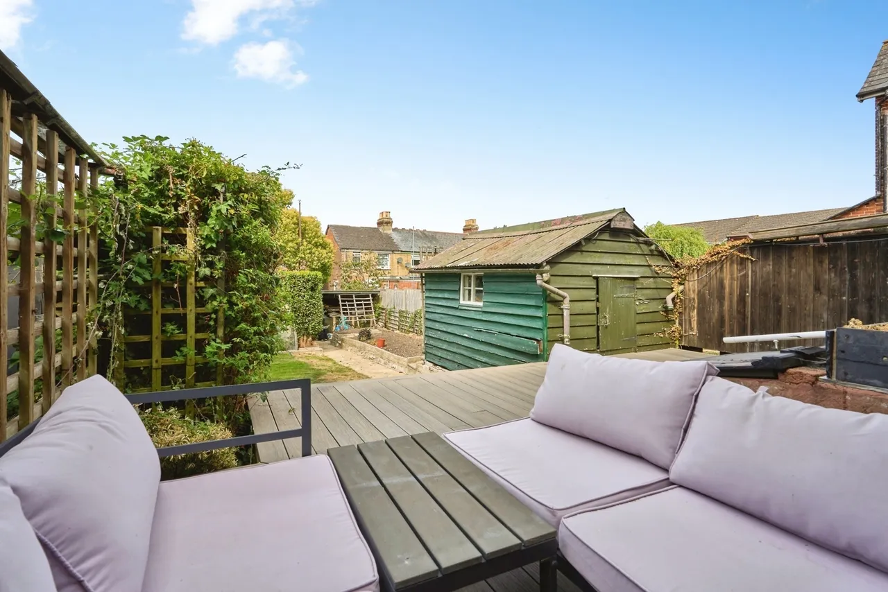 Grange Road, East Cowes, PO32, photo 23