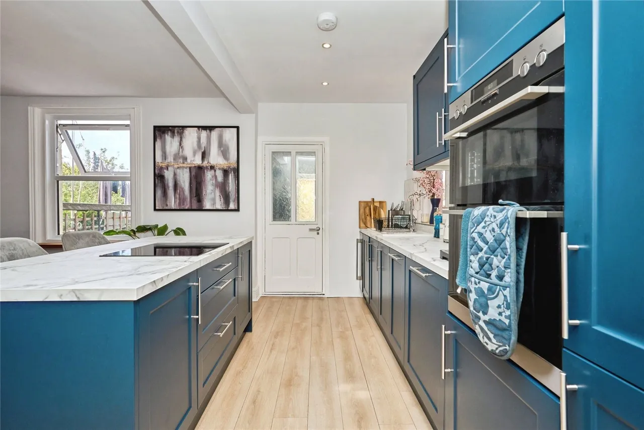 Grange Road, East Cowes, PO32, photo 5