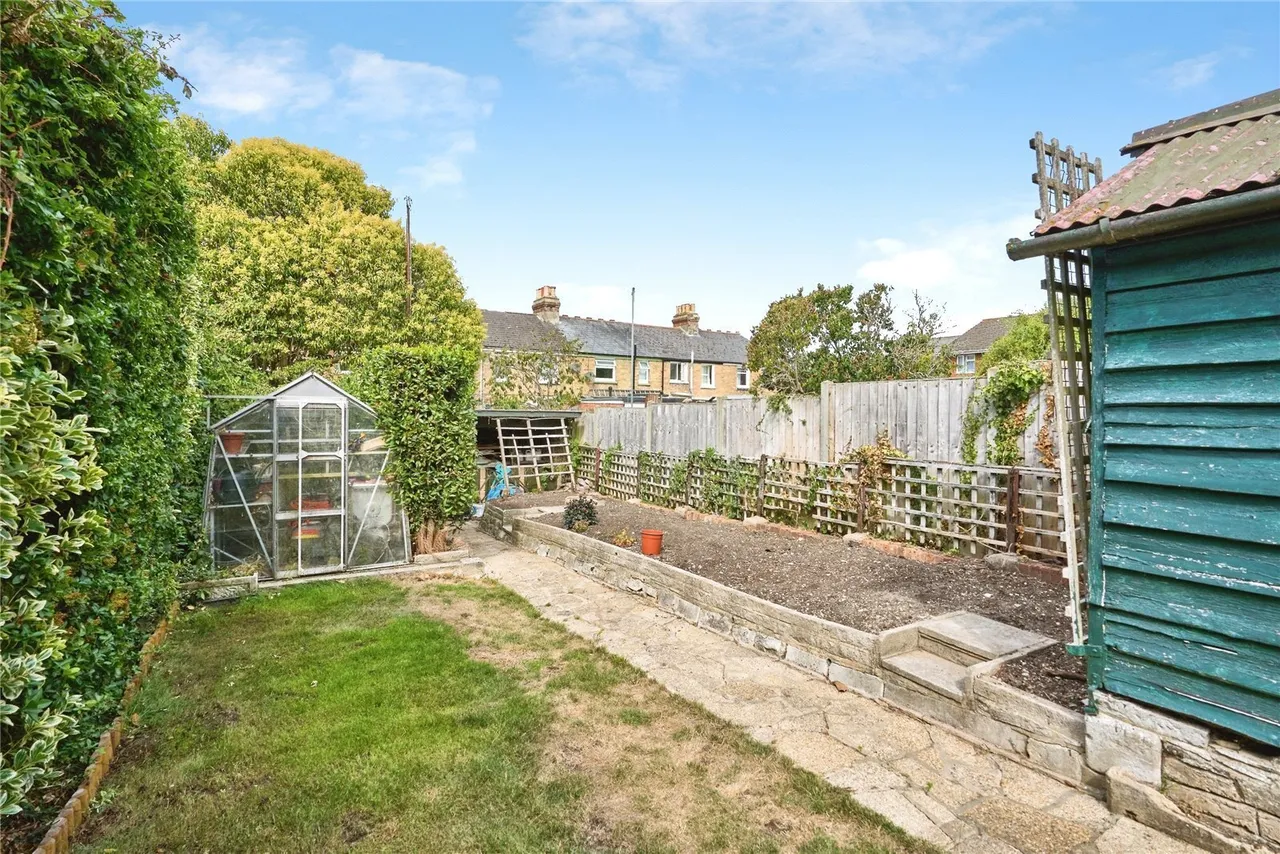 Grange Road, East Cowes, PO32, photo 11
