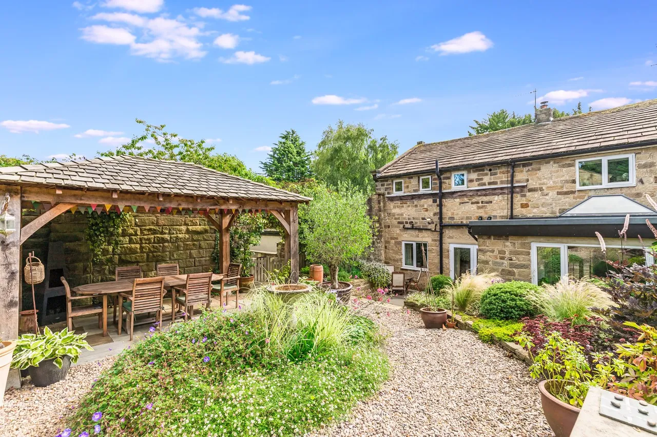 Moor Road, Burley Woodhead, LS29, photo 25
