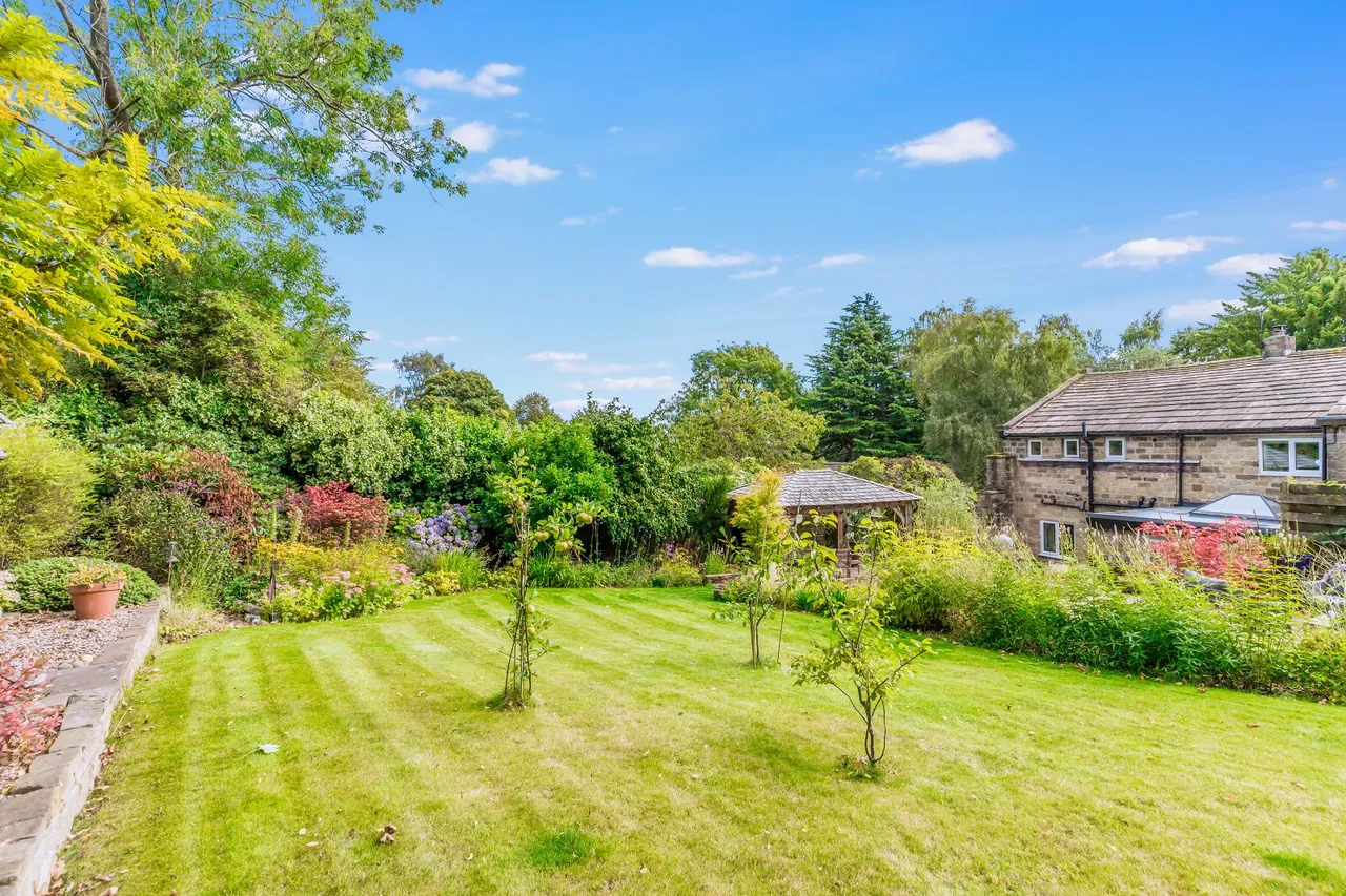 Moor Road, Burley Woodhead, LS29, photo 19