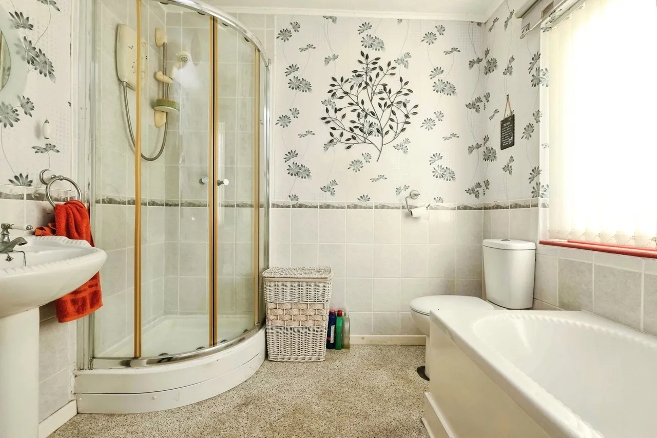 Reservoir Road, Selly Oak, B29, photo 8