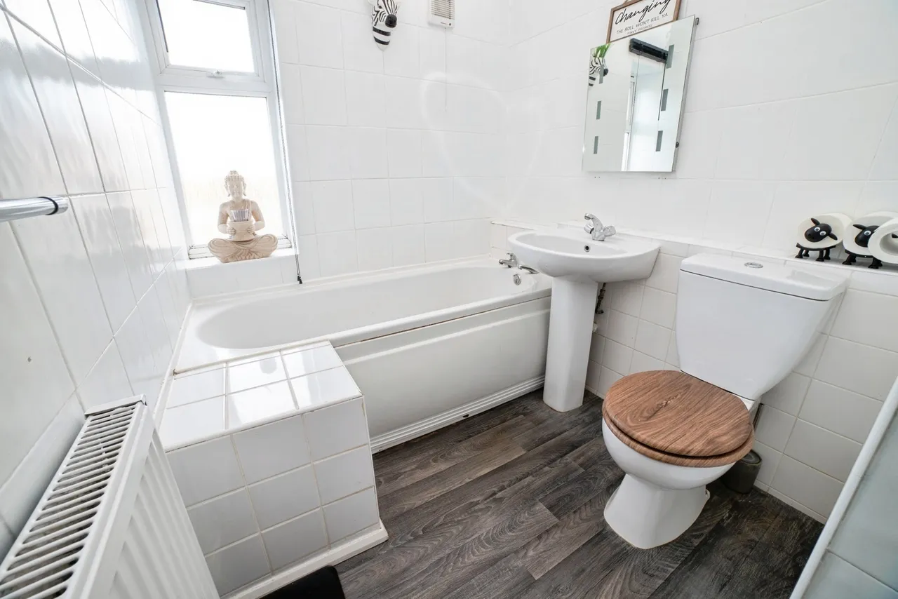 Garside Avenue, Sutton-in-Ashfield, Nottinghamshire, NG17, photo 5