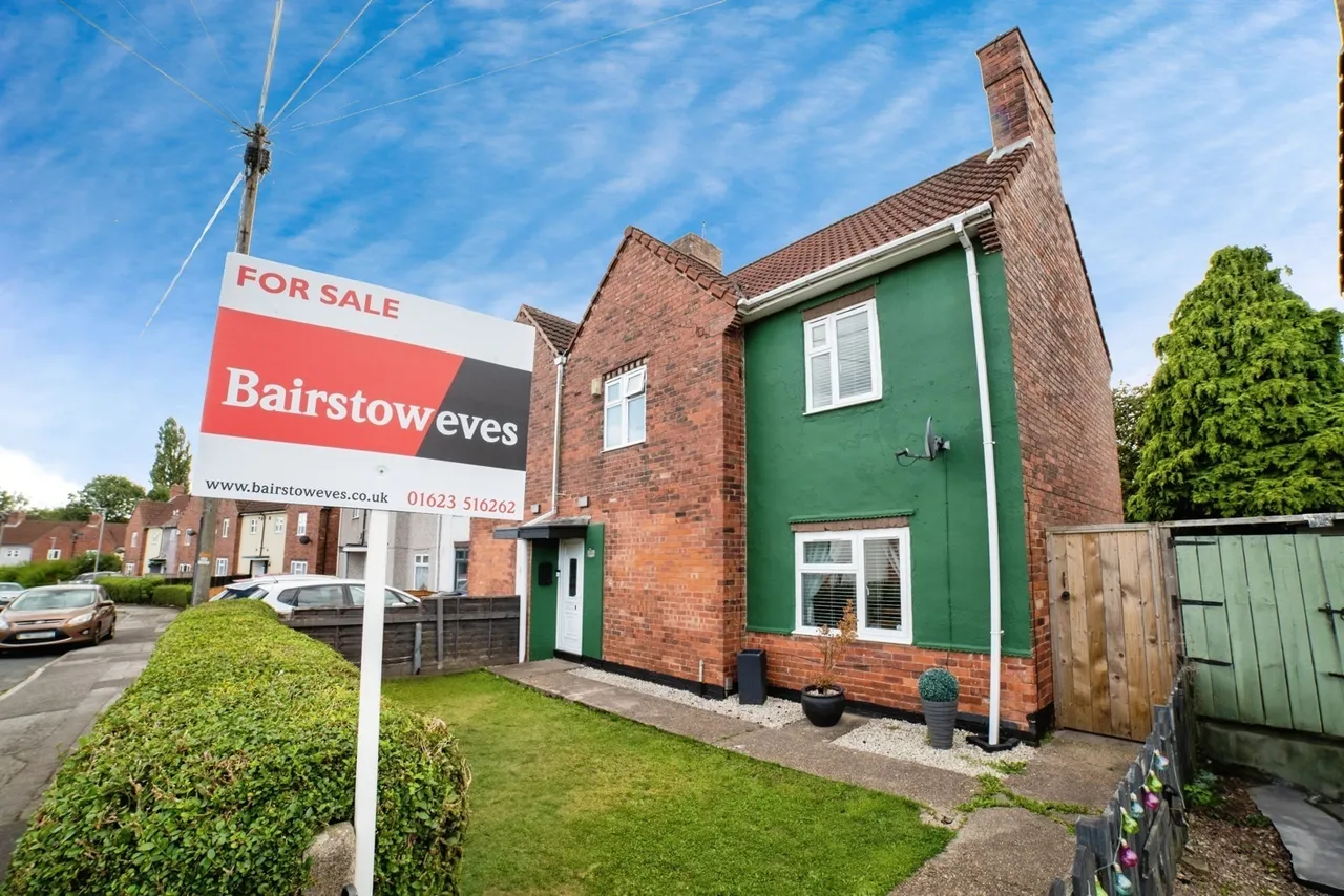 3 bed house for sale — Garside Avenue, Sutton-in-Ashfield, Nottinghamshire, NG17