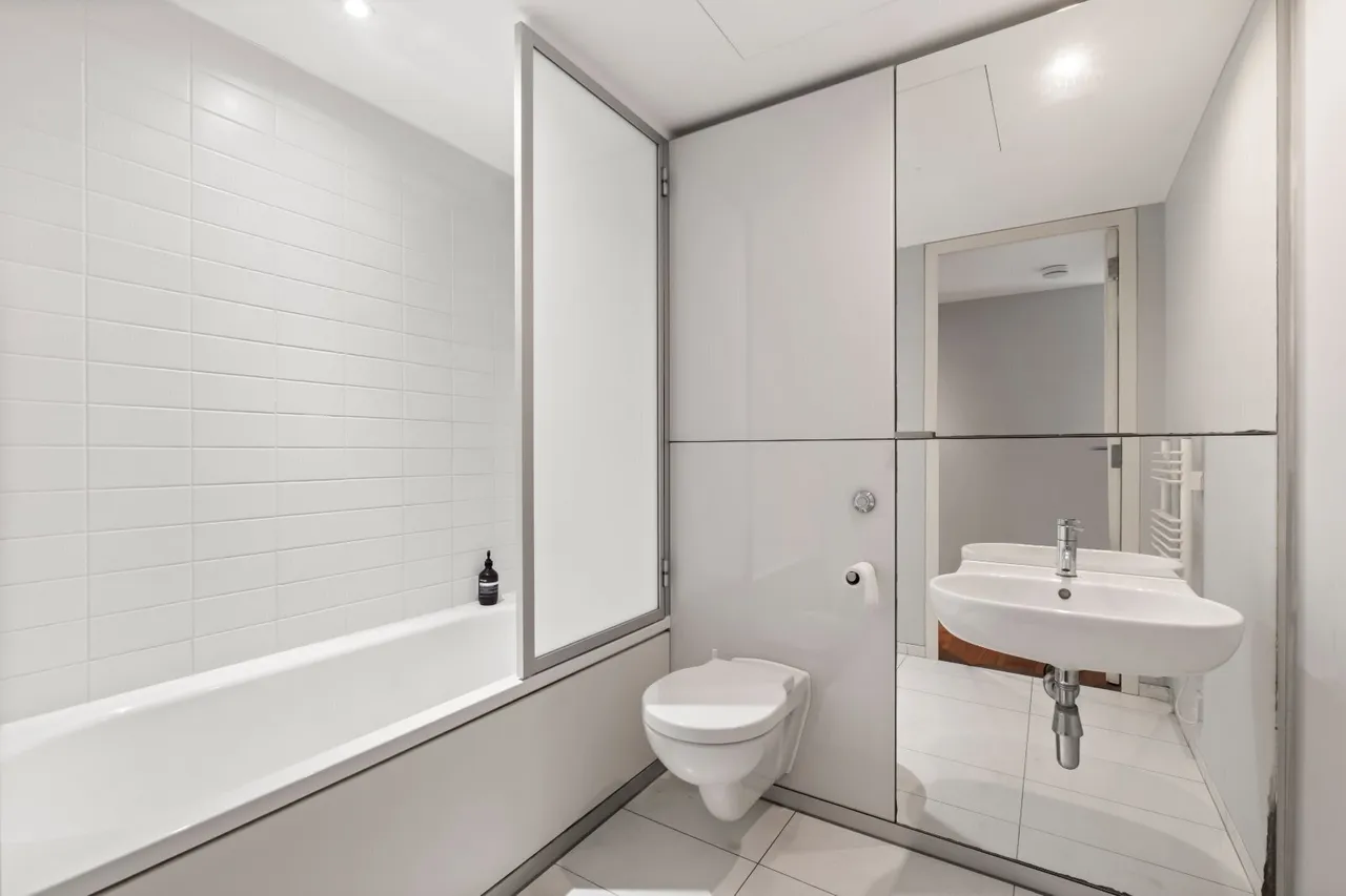 Hester Road, London, SW11, photo 12