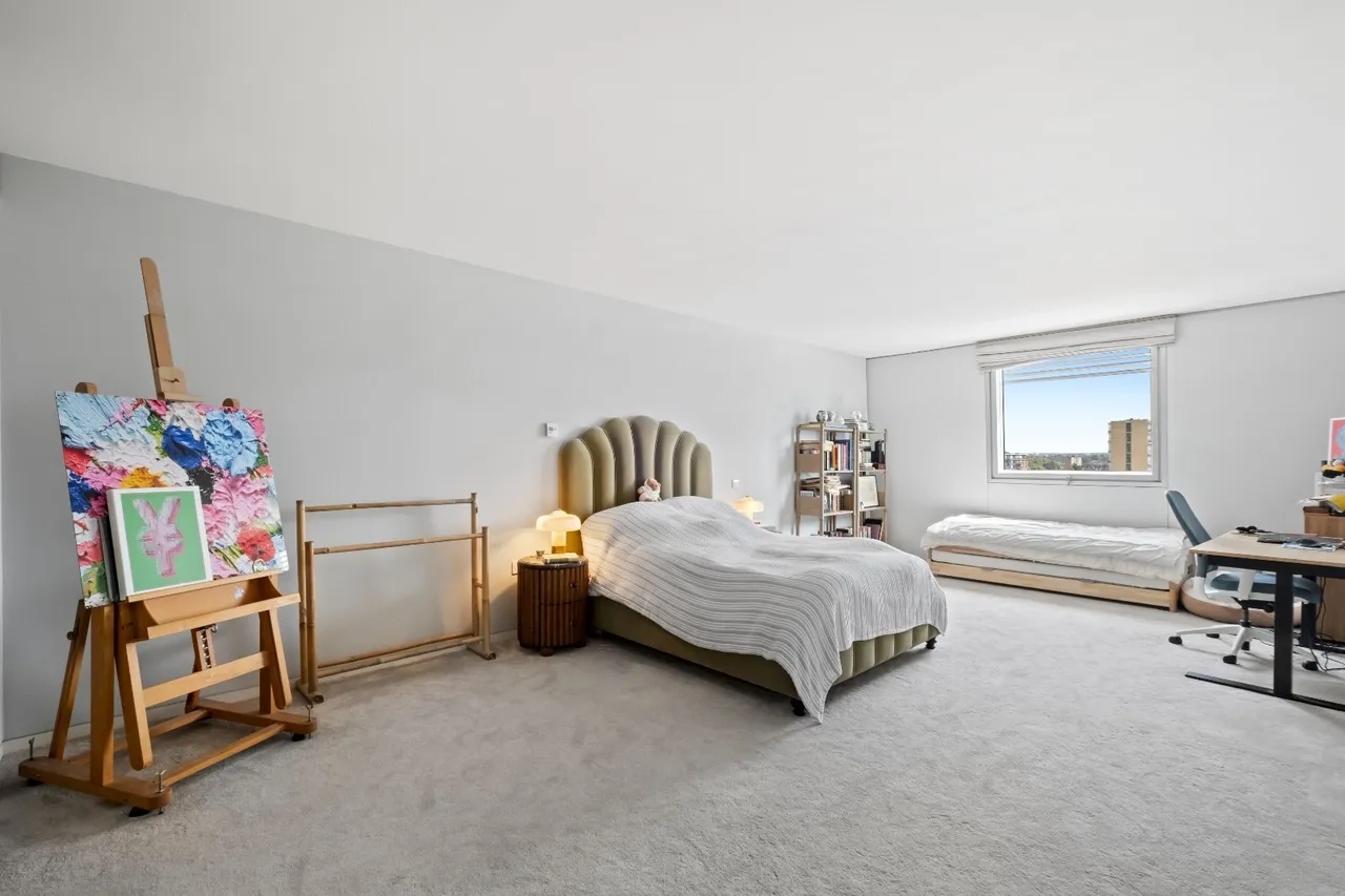 Hester Road, London, SW11, photo 11