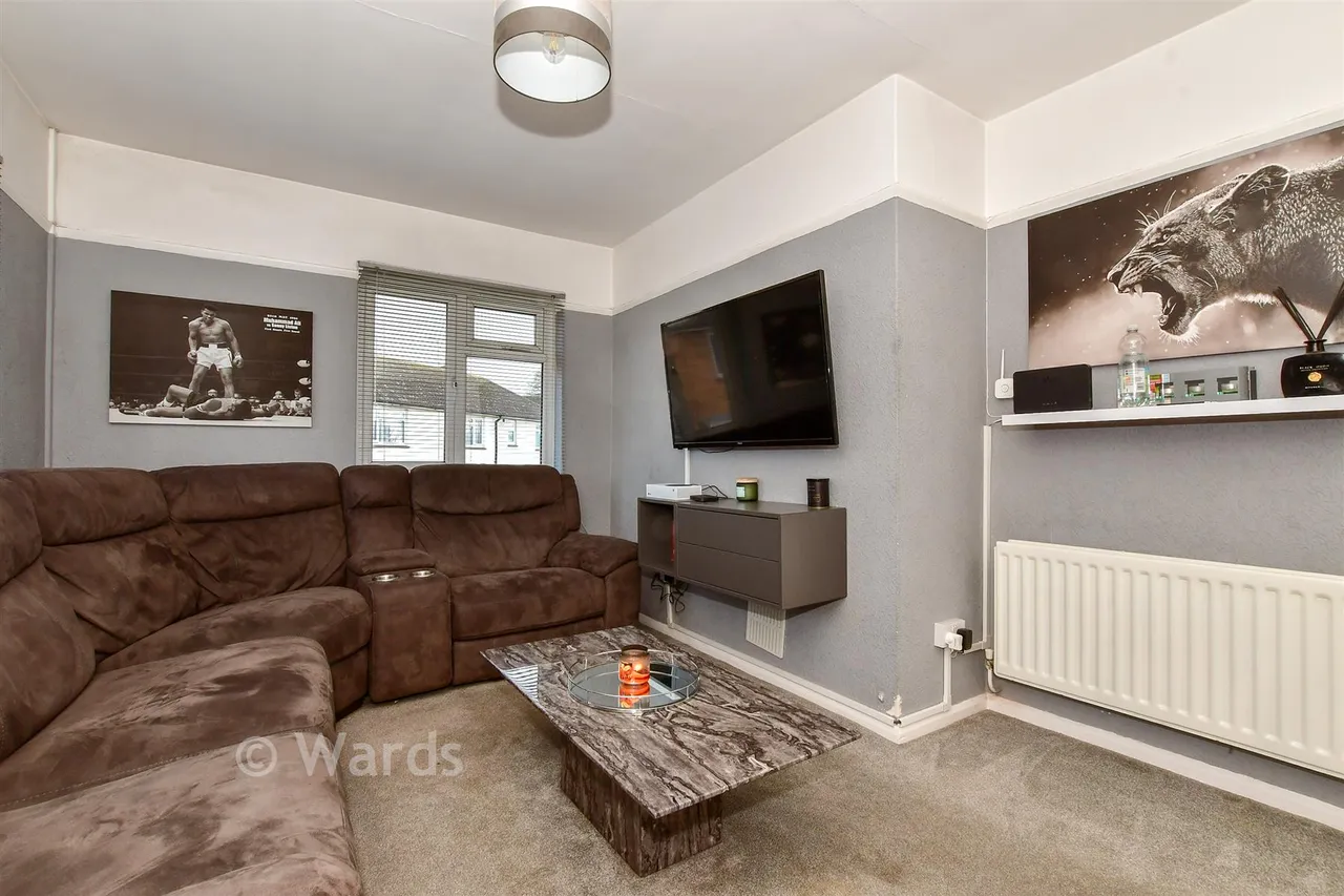 Charing Crescent, Westgate-On-Sea, CT8, photo 8