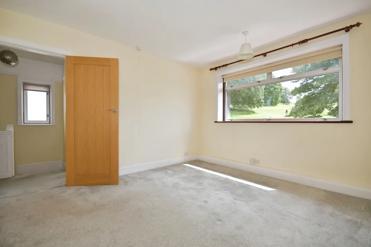 Paxton Road, Chesterfield, S41, photo 10