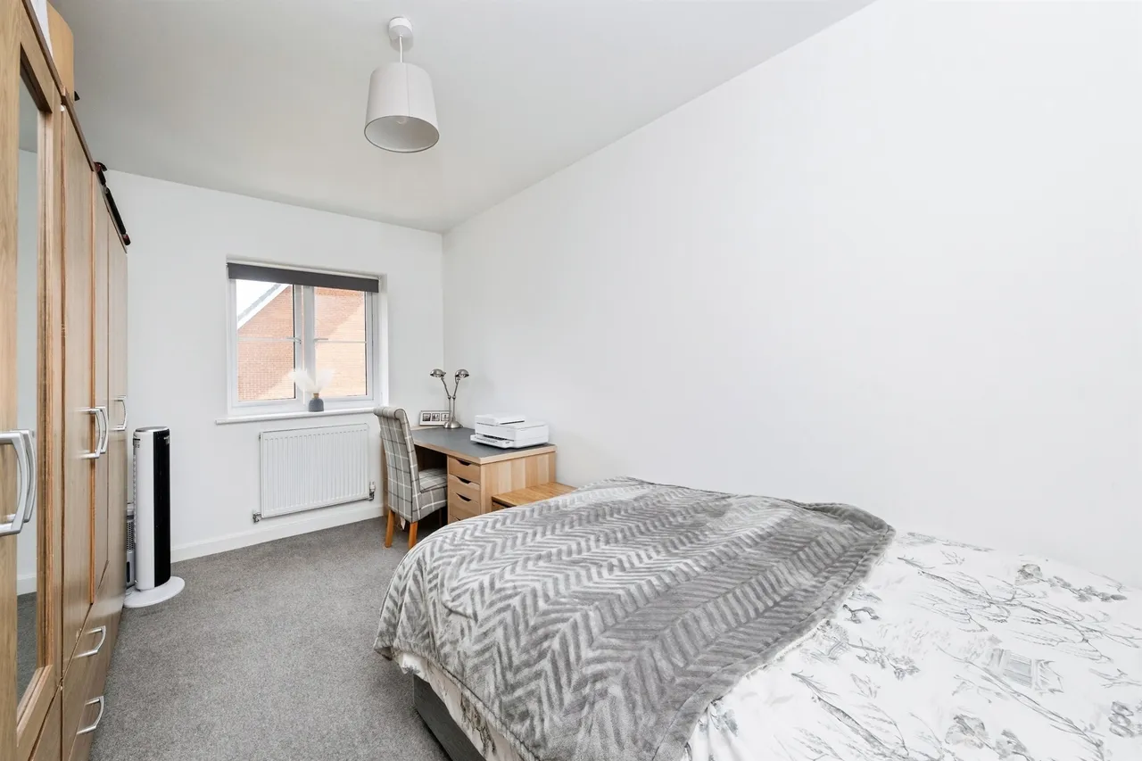 Rowditch Furlong, Redhouse Park, MK14, photo 13